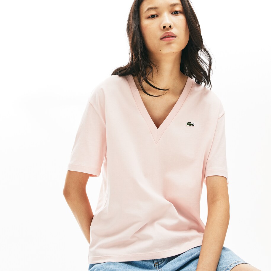 تي شيرت من القطن الفاخر بفتحة رقبة على شكل حرف V للنساء Lacoste
