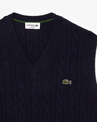 Ärmelloser Pullover aus Tuchwolle mit Zopfmuster