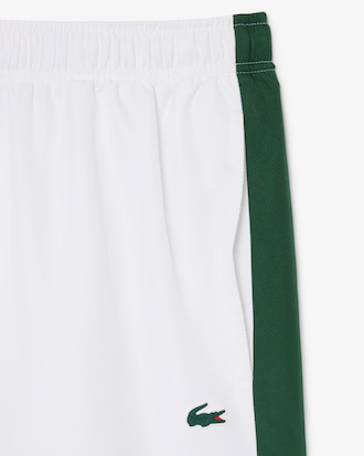 Sportshorts aus Diamant-Taft mit Streifenakzent