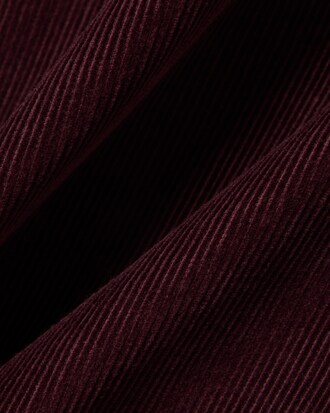 &Auml;rmelloses Kleid aus Cord