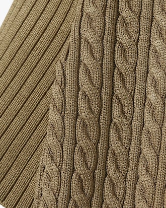 Pullover Runway mit Polokragen und Zopfmuster