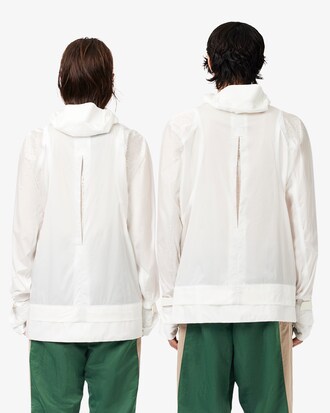 Lacoste x Wang Yibo Taft-Jacke in Perlmuttoptik