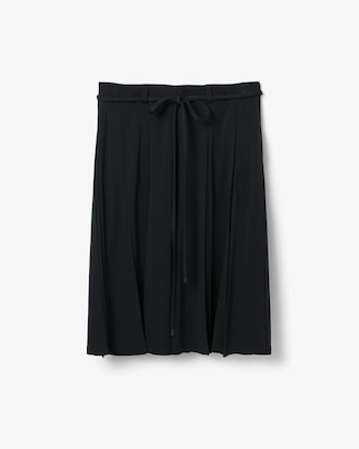 Flie&szlig;ender Faltenrock Runway