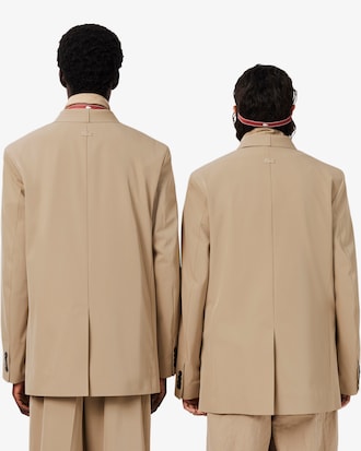 Runway figurbetonte Jacke aus technischem Stretchmaterial