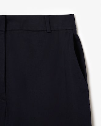 Chinohose aus Baumwolle mit zulaufenden Beinen
