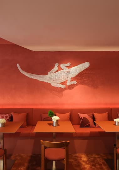 Le Café Lacoste at the Méridien Beach Plaza in Monte-Carlo