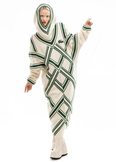 2023 Lacoste x Freaky Debbie "Sweaterjurk".