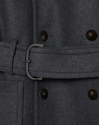 Manteau crois&eacute; laine oversize D&eacute;fil&eacute;