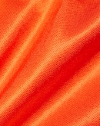 Short court tissu brillant D&eacute;fil&eacute;