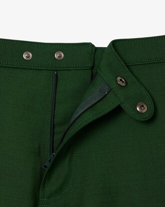 Runway Wollen Short met Sieraccent