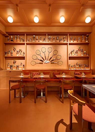 Le Caf&eacute; Lacoste, Paris