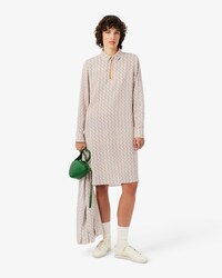Hemdkleid aus flie&szlig;endem Krepp mit Kragen