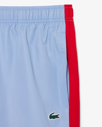 Sportshorts aus Diamant-Taft mit Streifenakzent