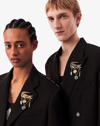 Charm-Brosche Runway