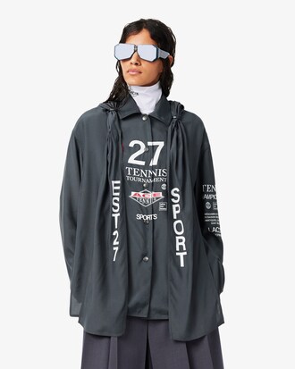 Runway bedrucktes oversized Hemd mit Kapuze