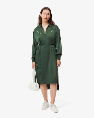 Kleid mit Gürtel und langen Ärmeln