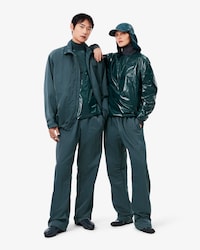 Runway Loose Fit gl&auml;nzende Jogginghose