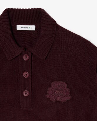 Wollpullover mit Polokragen und Badge-Akzent