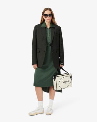 Kleid mit Gürtel und langen Ärmeln