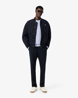 Einfarbiger Pullover aus Baumwolle mit Rundhalsausschnitt