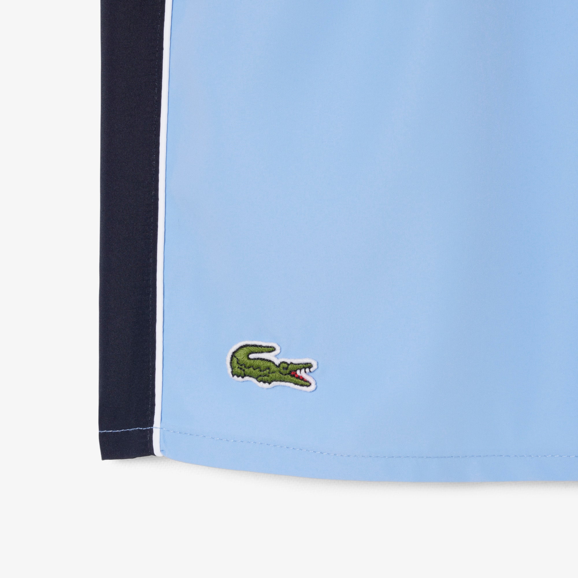 Thumbnail - Lacoste Halblange Badehose mit Colorblock-Design - Bleu Clair / Noir Size L