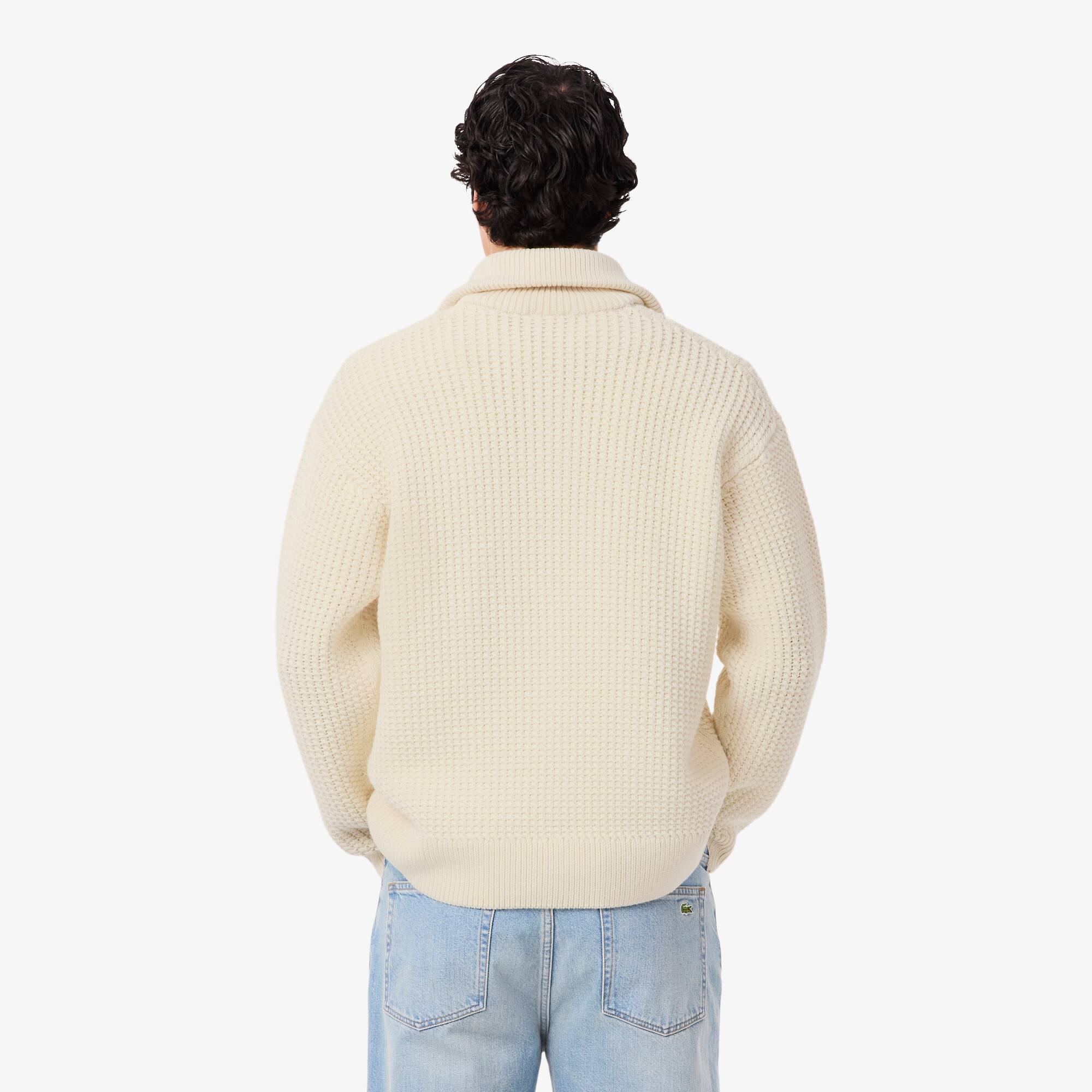 Thumbnail - Lacoste Pullover aus schwerer Wolle mit hohem Kragen und halbem Reißverschluss - Creme Size M