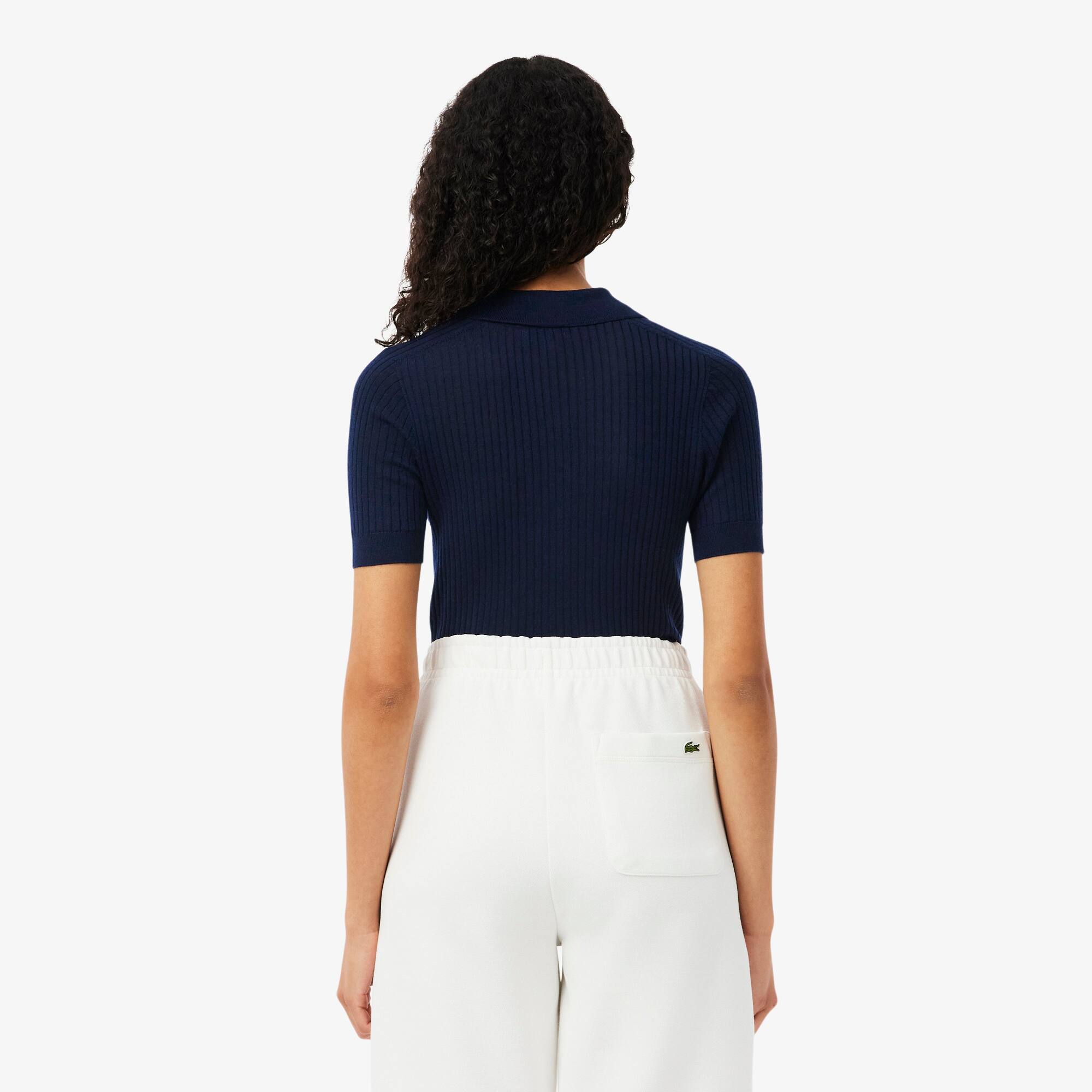 Thumbnail - Lacoste Pullover aus Merinowolle mit 3D-Rippstrick und Polokragen - Navy Blau Size 36