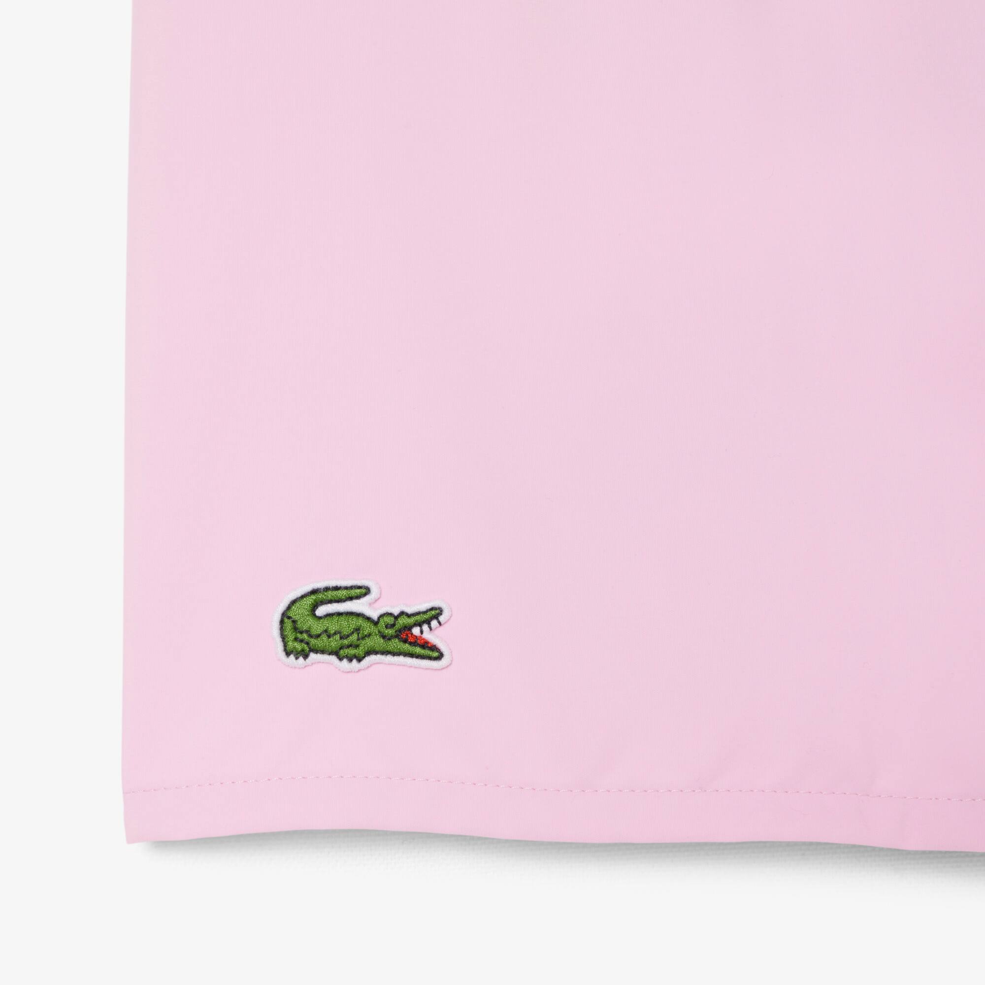 Thumbnail - Lacoste Halblange, einfarbige Badehose - Rose / Vert Size 6 - XL