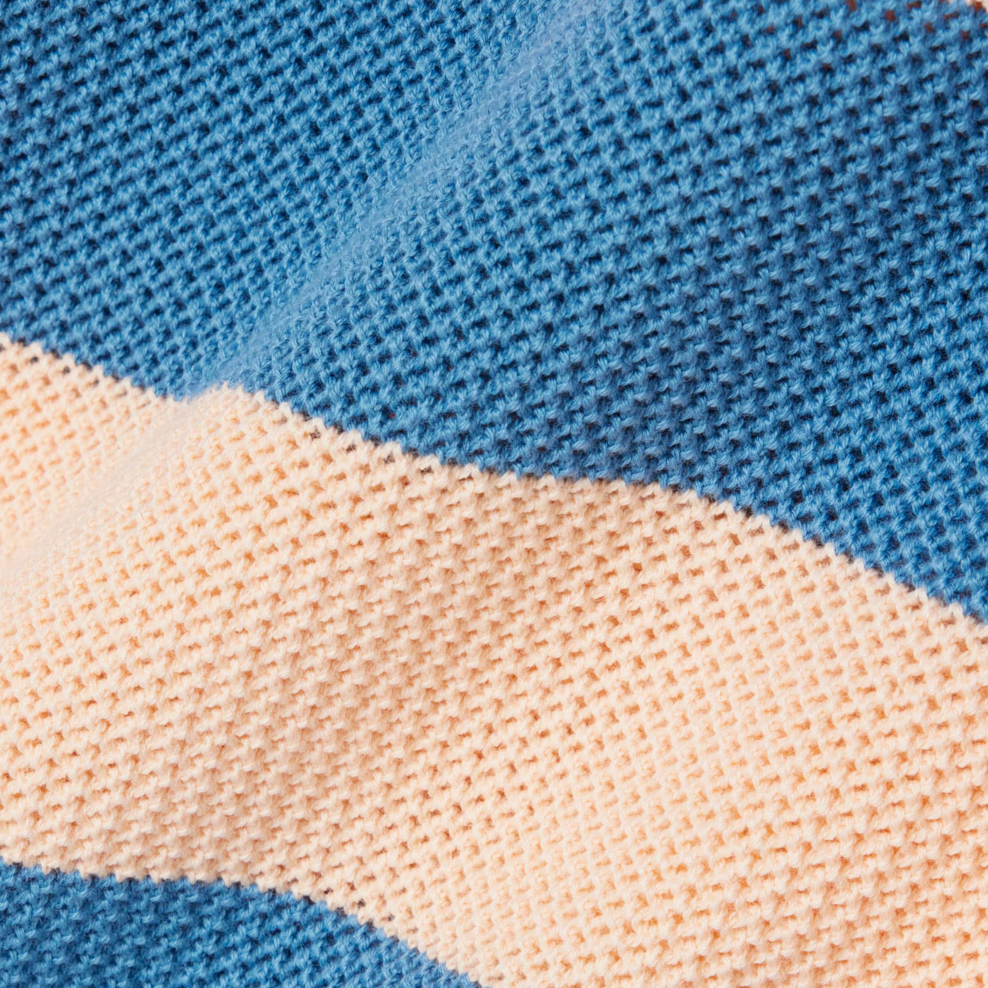 Thumbnail - Lacoste Gestreiftes T-Shirt aus Mesh-Strick - Bleu / Rose Pale Size 36