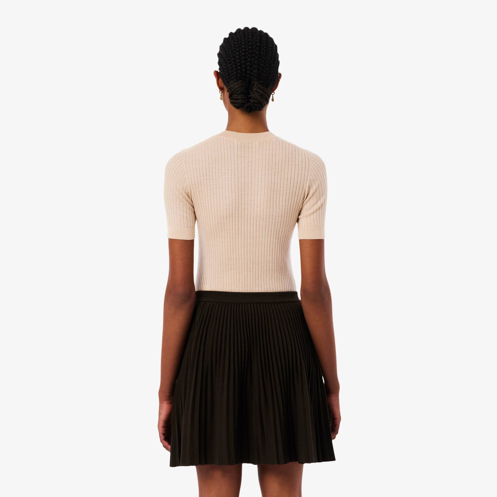 Thumbnail - Lacoste Rippstrickpullover aus Merinowolle mit kurzen Ärmeln - Beige Size 42