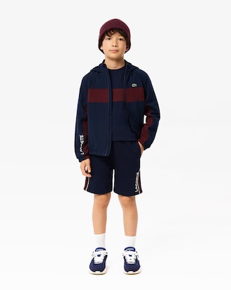 Shorts aus Fleece mit Kontraststreifen