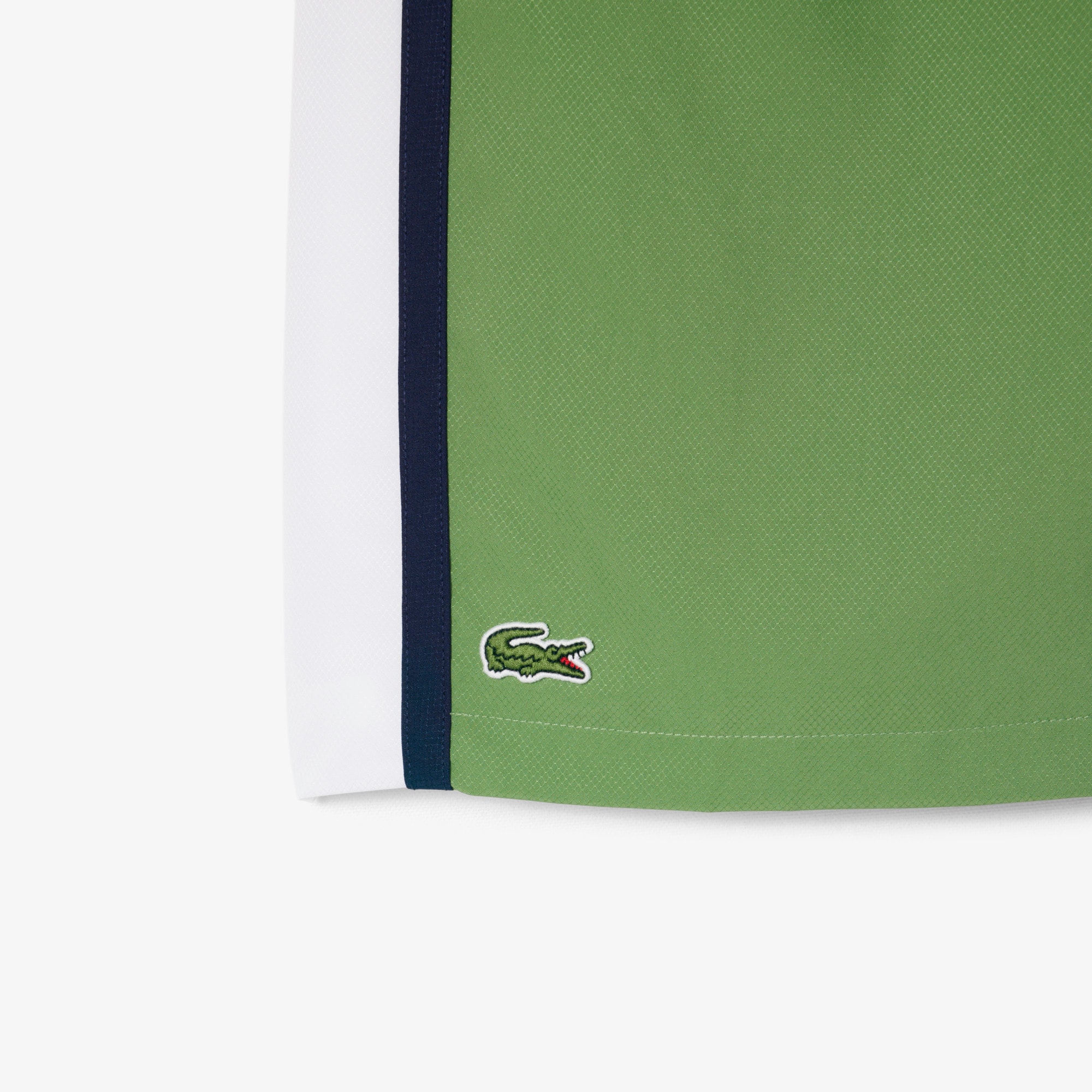 Thumbnail - Lacoste Leichte Tennisshorts mit Colorblock-Streifen - Vert / Blanc / Bleu Marine Size M