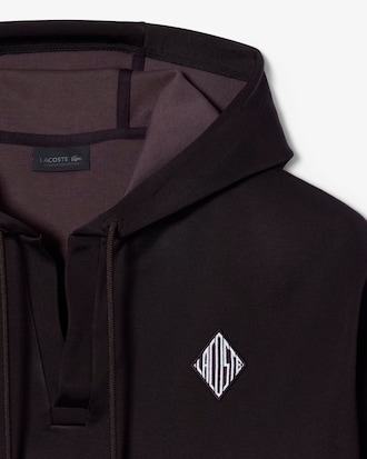 Oversized-Hoodie Runway