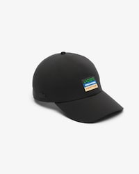Wasserabweisende Cap mit Badge