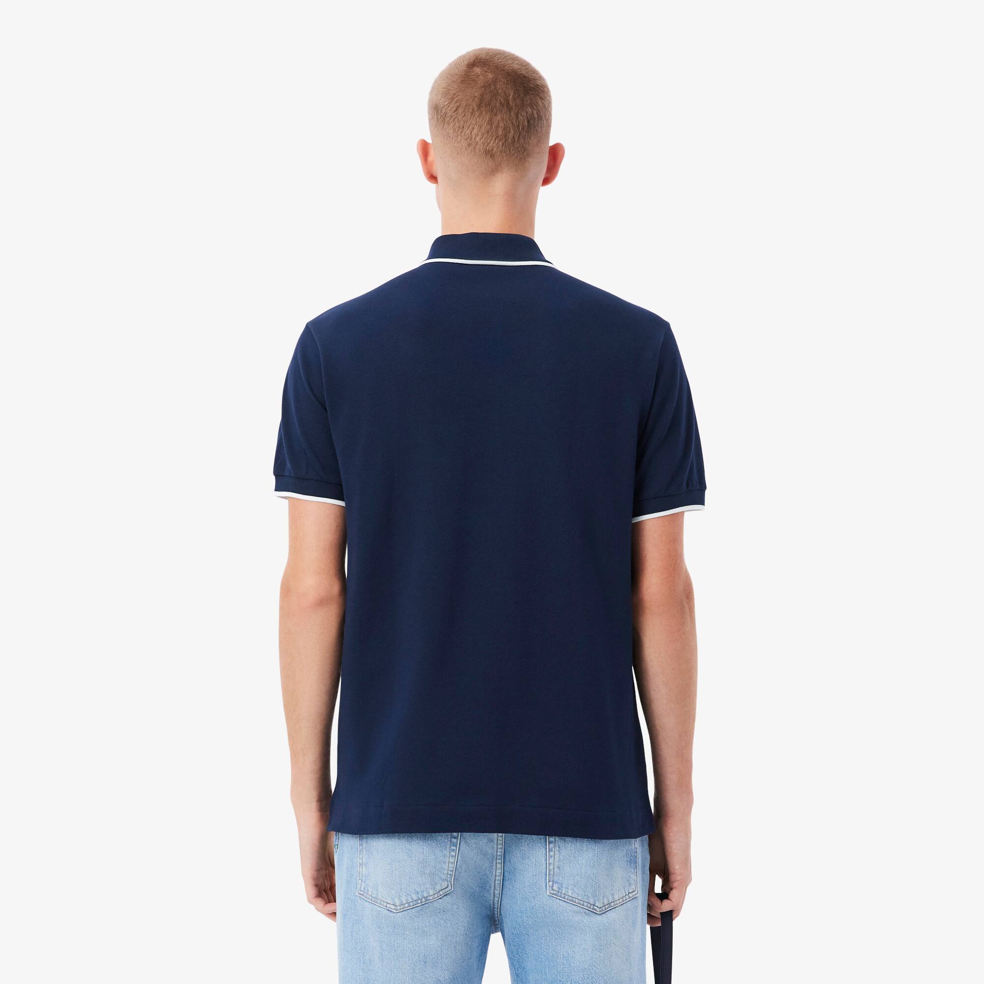 Thumbnail - Lacoste Classic Fit-Polohemd L.12.12 mit Akzent-Tasche - Navy Blau / Weiß Size L
