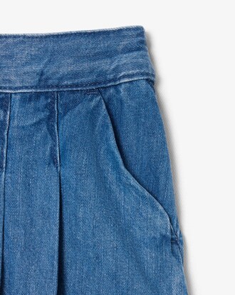 Falda-pantal&oacute;n corta vaquera plisada