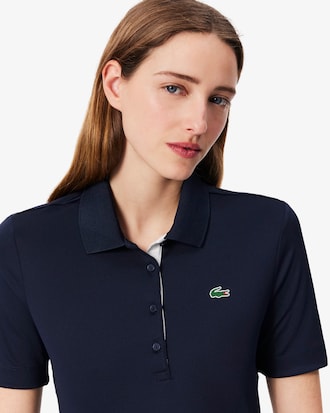 Polo de golf el&aacute;stico de corte ajustado con protecci&oacute;n UV