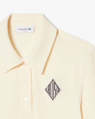 Polo bordado de corte ajustado