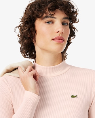 Camiseta de manga larga y cuello alto de corte ajustado