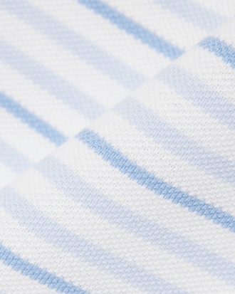 Polo de corte cl&aacute;sico de petit piqu&eacute; de rayas