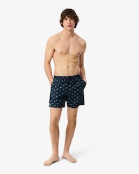 Short de ba&ntilde;o de largo medio con estampado de cocodrilos