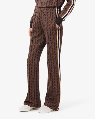 Pantal&oacute;n de ch&aacute;ndal acampanado con monograma