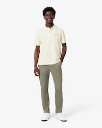 Pantal&oacute;n chino de corte ajustado de sarga el&aacute;stica