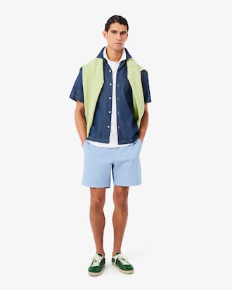 Polo de corte cl&aacute;sico de petit piqu&eacute; con detalle bordado