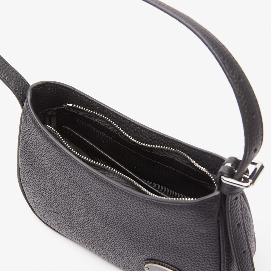 Bolso baguette de mujer Lacoste con chapa metálica en piel granulada Bolsos cross body para Bolso baguette de mujer Lacoste con chapa metálica en piel granulada Bolsos cross body para