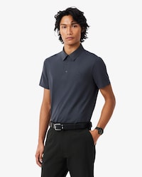 Polo de corte regular Commuter