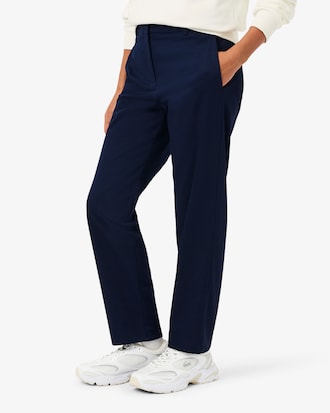 Pantal&oacute;n chino de corte recto de tela gabardina de algod&oacute;n