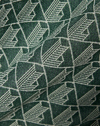 Polo de jacquard de corte cl&aacute;sico con monograma