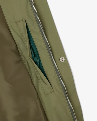 Chaqueta cortavientos hidr&oacute;fuga de largo medio