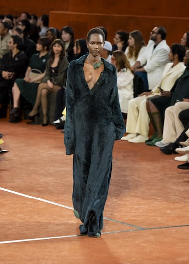 Défilé FW25 : le dîner, inspiration du show